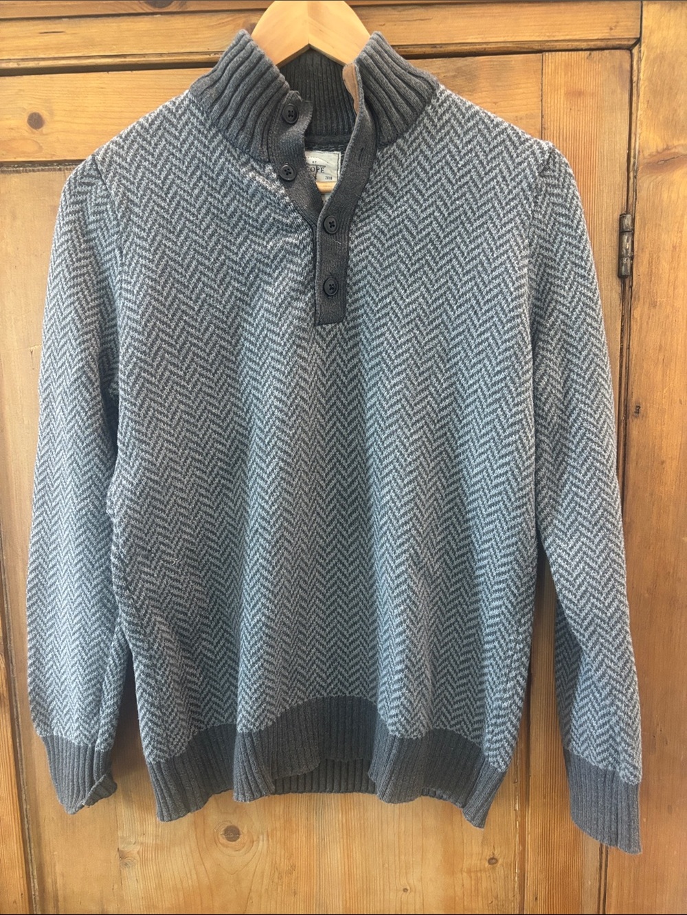 Men's Gray Herringbone Knit Quarter-Button Sweater